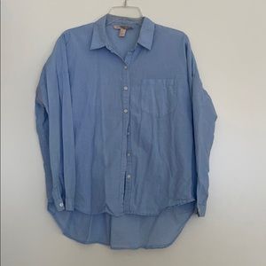 Oversized cotton blue shirt